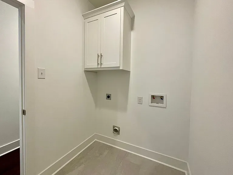 9674 Brookfield Ave — Photo 17