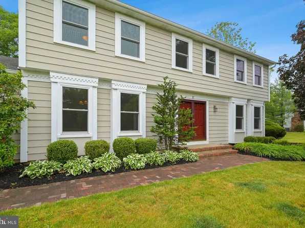 17 Brookfield Way, West Windsor, NJ 08550