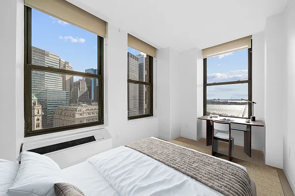 Rented by Aura NYC LLC | media 3