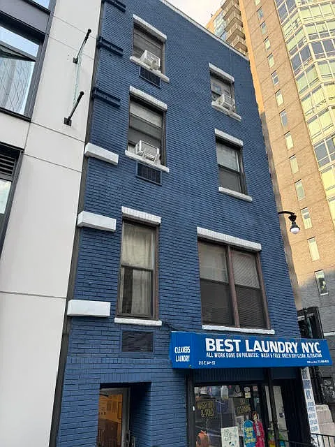 213 E 34th St #3-B