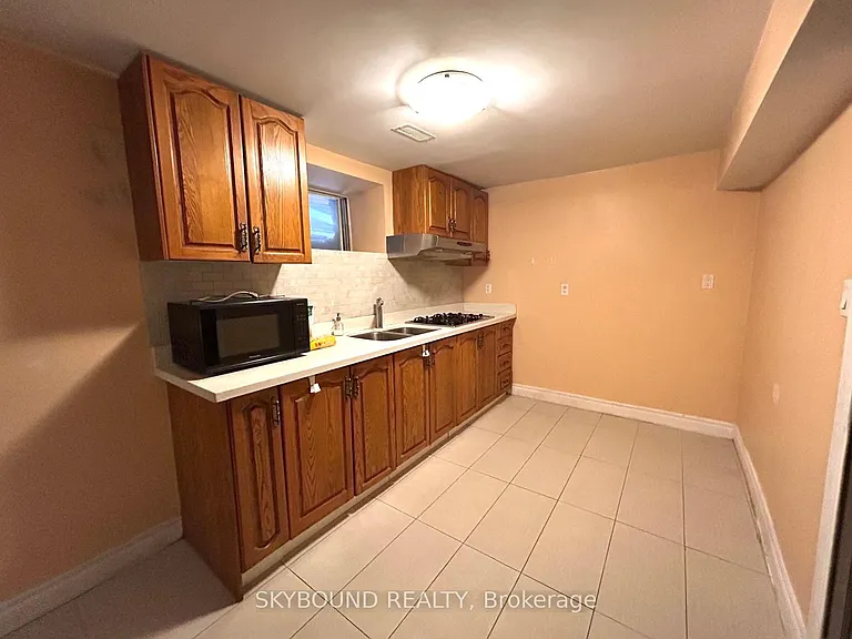 354 Saint Johns Rd #BASEMENT — Photo 12