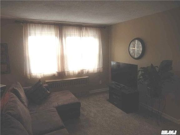 4th image of 6944 138th St