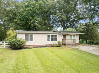 3632 Clarks Bridge Rd, Gainesville, GA 30506