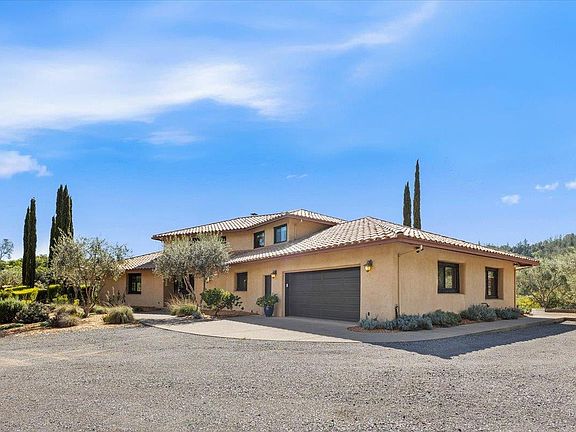 4th image of 22355 Chianti Road