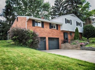 2317 Cassidy Dr, Bethel Park, PA 15102