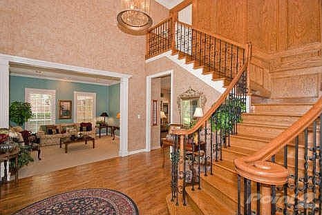 2nd image of 1405 Beaver Creek Dr