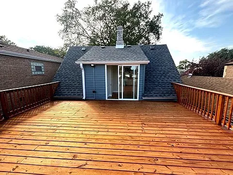 6235 S Kedvale Ave — Photo 9