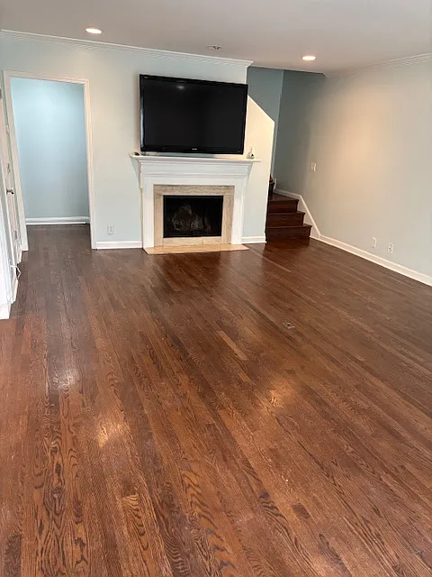 3 bed, 3.5 bath, 2049 sqft, $3,150 — Photo 2