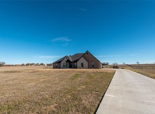 1045 Monarch Ct, Poolville, TX 76487