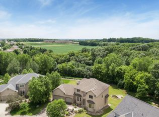 6086 Summit Curv S, Cottage Grove, MN 55016