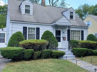 15 Burnside Ter, Springfield, MA 01118