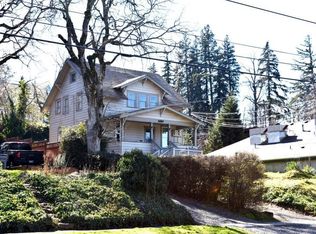 1227A State St, Hood River, OR 97031