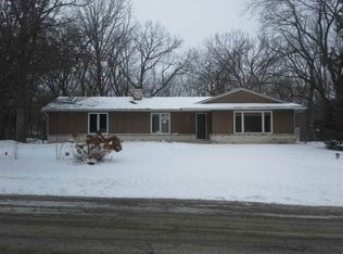 562 S Hillcrest Dr, Verona, WI