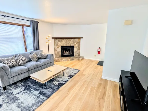 1401 Cordova St #4, Anchorage, AK 99501
