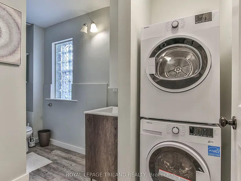 918 William St #UPPER — Photo 20