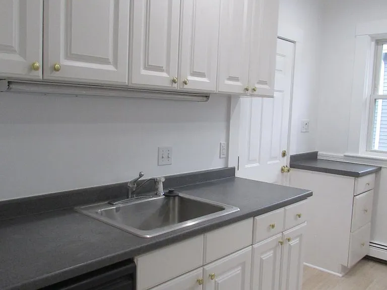 102 Putnam St #2 — Photo 1