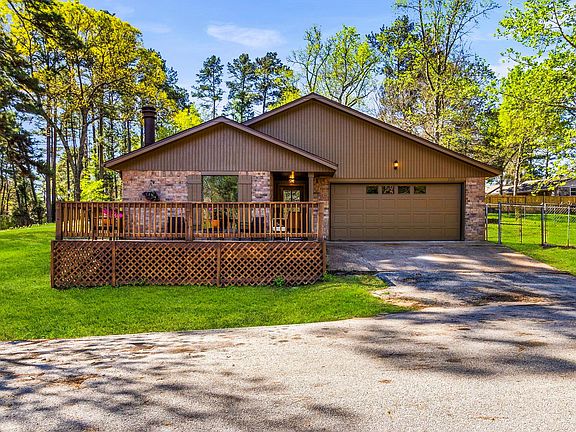 2nd image of 2214 Easley Cir
