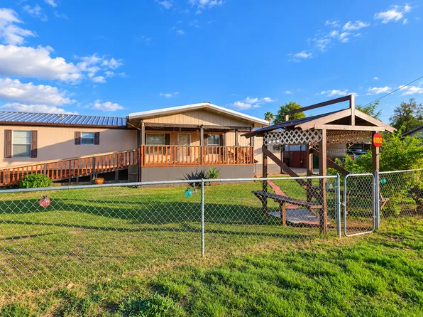 512 SW Hickey, Cotulla, TX 78014