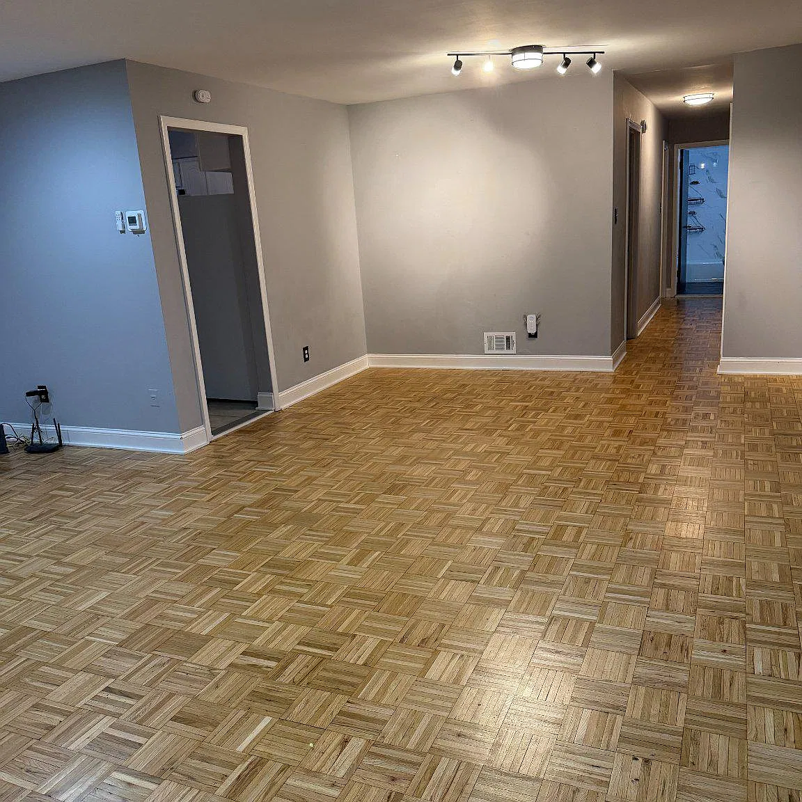 2 bed, 1.5 bath, 1043 sqft, $1,900 — Photo 2