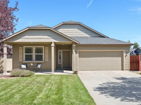 3301 NW Cedar Ave, Redmond, OR 97756