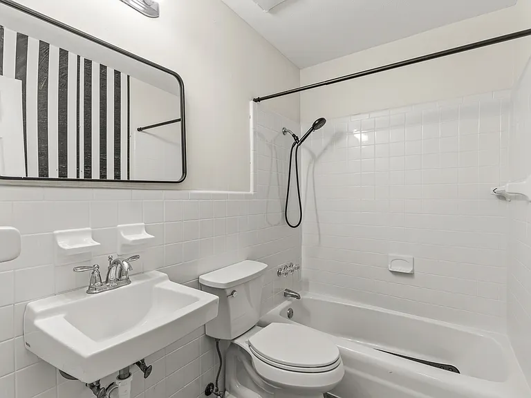 512 Ridley Ave #A — Photo 14