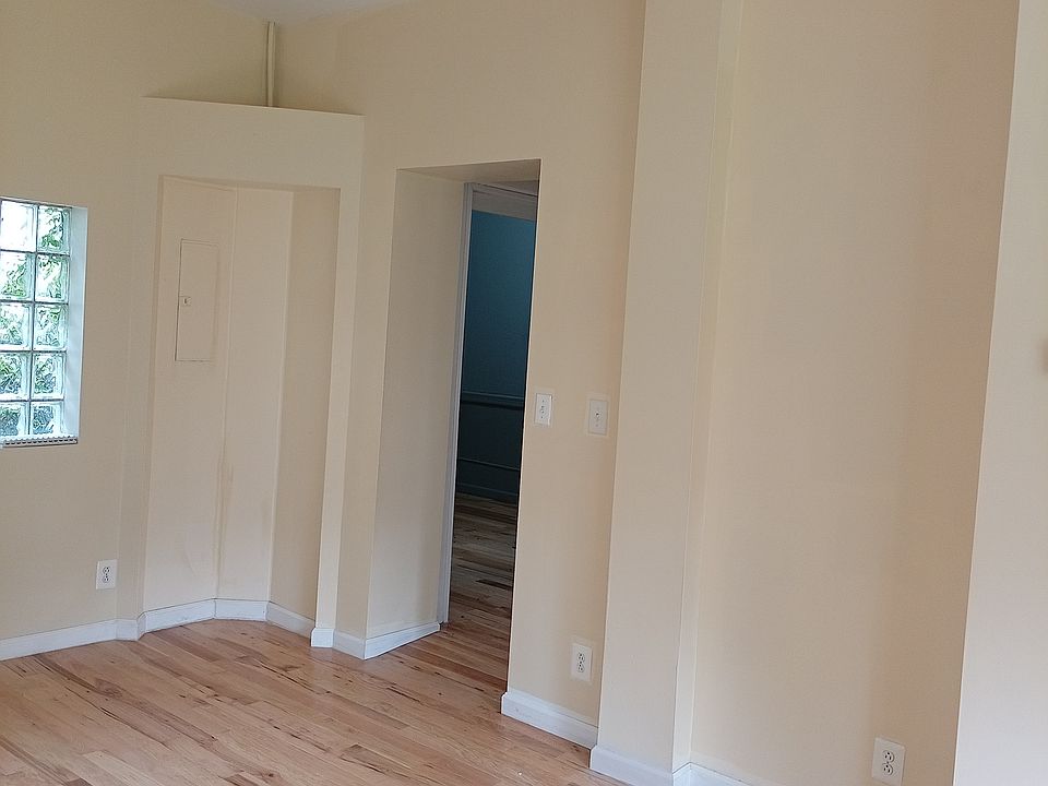 1st image of 1840 W 58th St APT 2