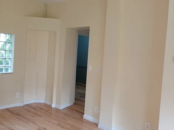 1840 W 58th St APT 2, Cleveland, OH 44102