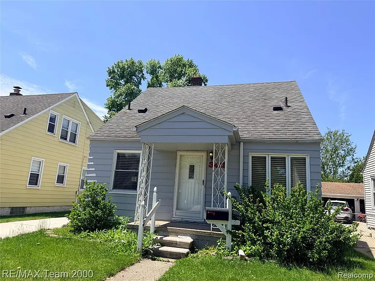 3418 Harding St — Photo 3