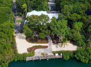 24 Baker Rd, Key Largo, FL 33037