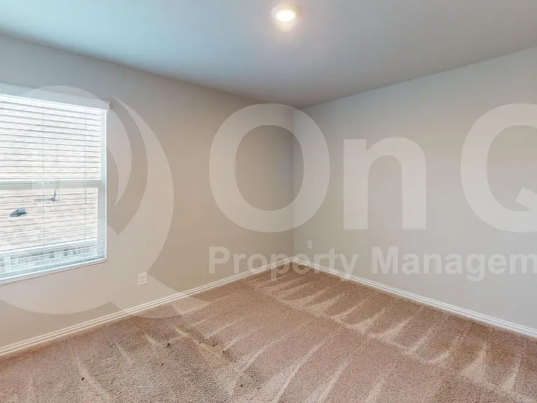 1508 Lannon Ln — Photo 24