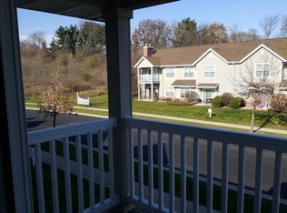 336 Prairie Oaks Dr, Verona, WI 53593