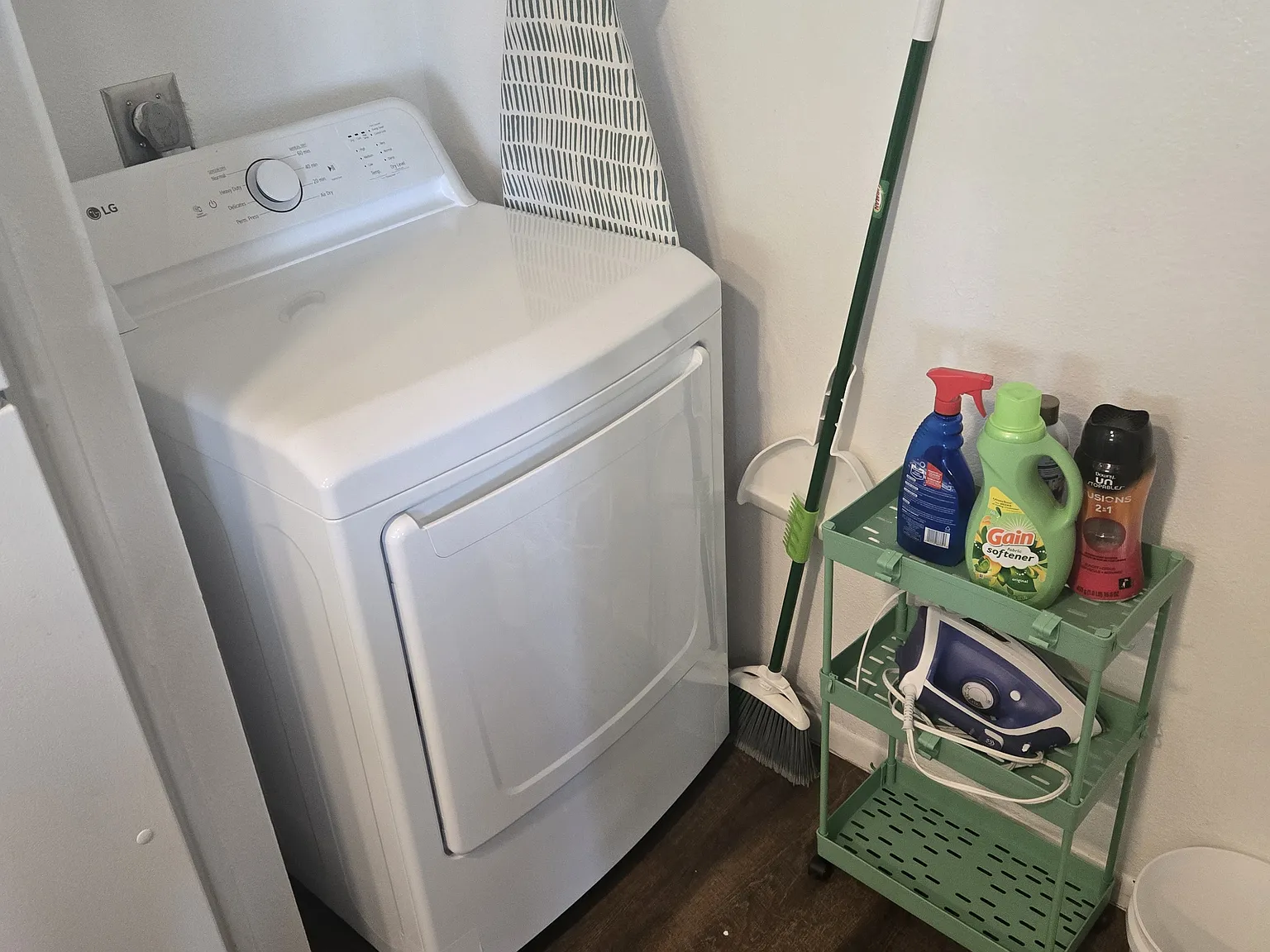 1 bed, 900 sqft, $900 — Photo 3