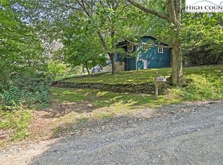 607 Doe Ridge Rd, Boone, NC 28607