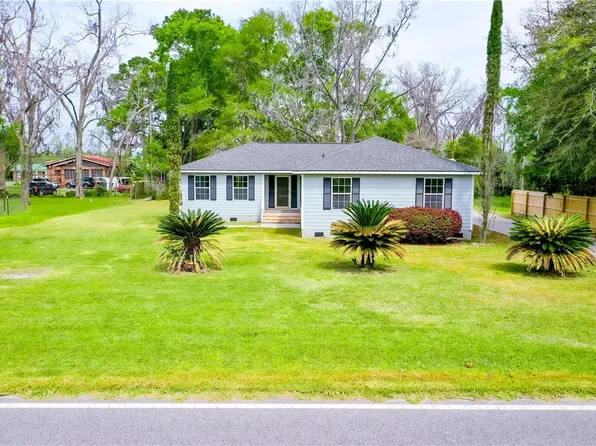 712 Sycamore St, Blackshear, GA 31516
