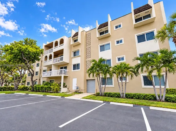 7732 Camino Real #F-401, Miami, FL 33143