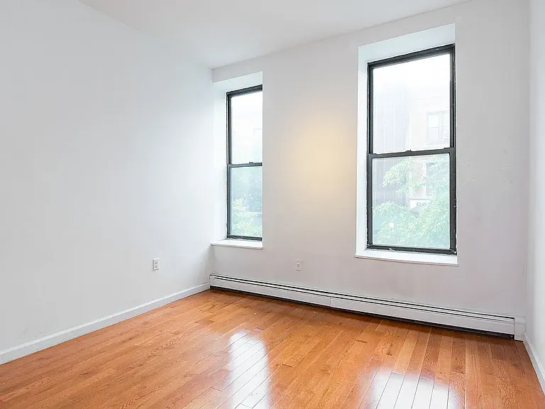 1225 Bedford Ave #3 — Photo 2