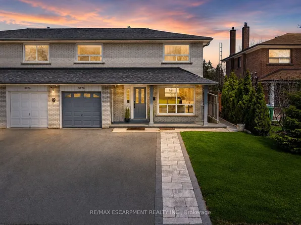 3726 Holden Cres, Mississauga, ON L5A 2V8