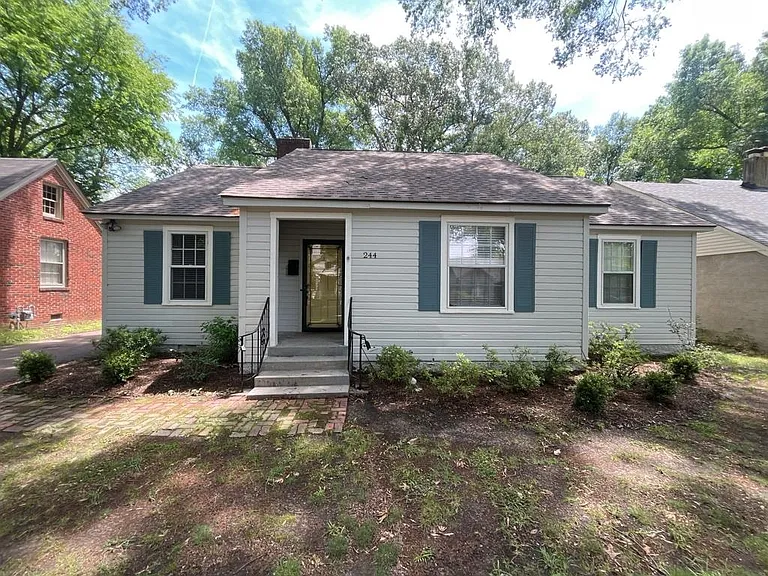 244 Patterson St — Photo 1