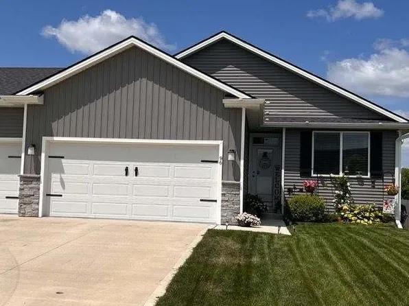 96 SE Dorr Dr, Pleasant Hill, IA 50327