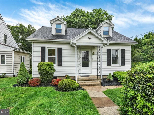 663 N 5th St, Hamburg, PA 19526