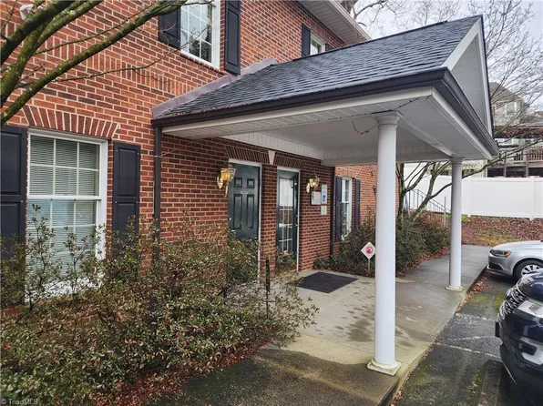 601 Willow St #2, Mount Airy, NC 27030