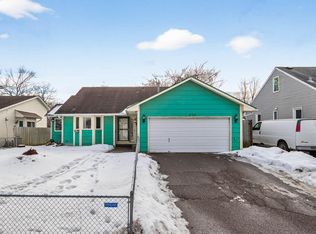 374 Rose Ave E, Saint Paul, MN 55130