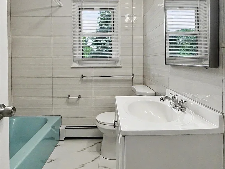 1 Maple Ln — Photo 12