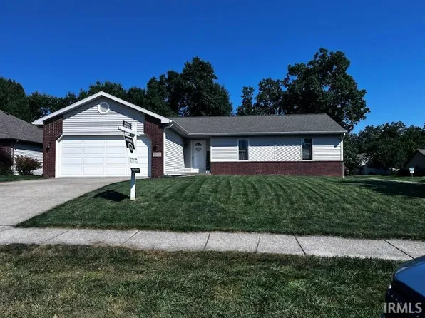 8802 Spring Forest Dr, Fort Wayne, IN 46804