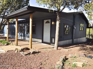 89 Harry Dr, Concho, AZ 85924