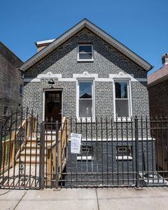 2120 W 18th St, Chicago, IL, 60608