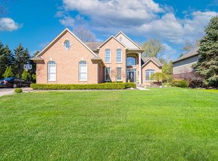 6509 Aspen Dr, Troy, MI 48098