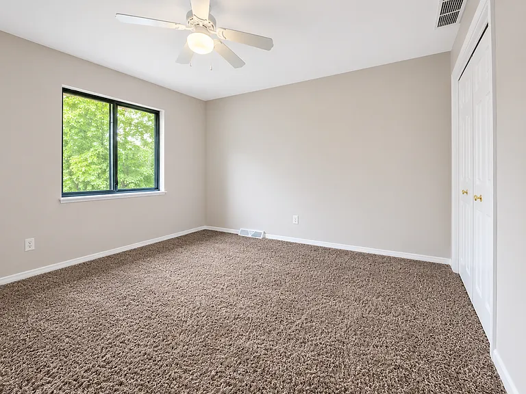 32663 Jefferson Dr — Photo 23