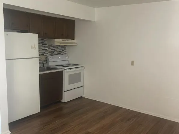 325 W High St APT 3, Oxford, OH 45056