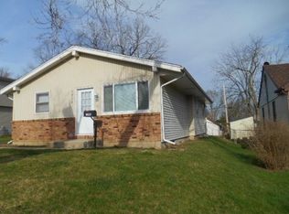 1908 Ridgeland Rd, Rockford, IL 61108